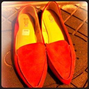 Brash size 12 red flats